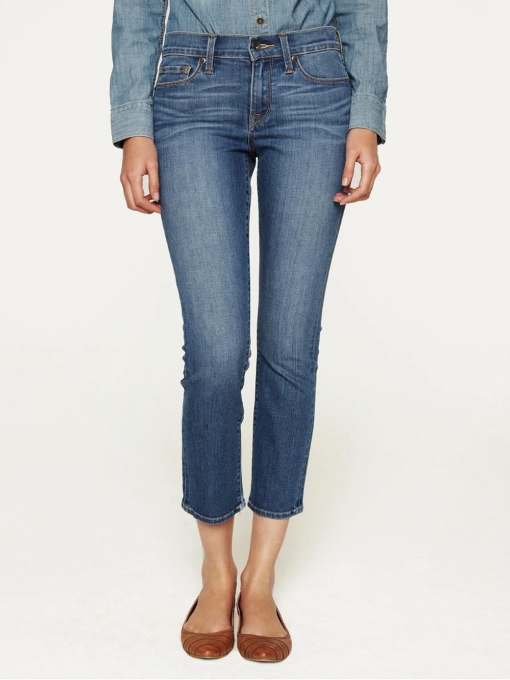 Lucky Brand Sofia Capri Jeans Size 12/31 Medium Wash Mid Rise Stretch Denim